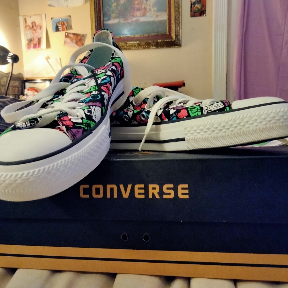 Converse shoes
